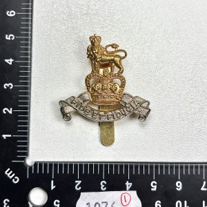 Royal Army Pay Corps Cap Badge Ref:1076