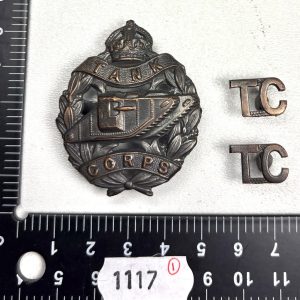 WW1 British Tank Corps Officers Bronze Cap Badge & Shoulder Titles. Ref:1117